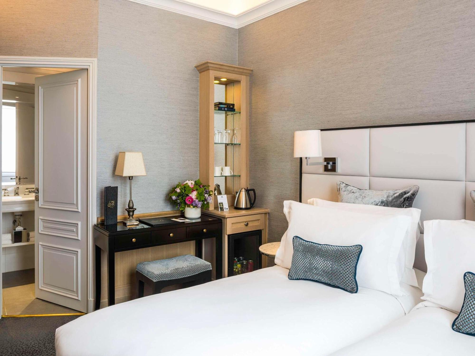 โซฟีเทล ปารีส บัลติมอร์ ตูร์ เอฟแฟล Hotel ภายนอก รูปภาพ